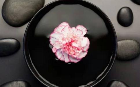 佛說“自心如水”！
