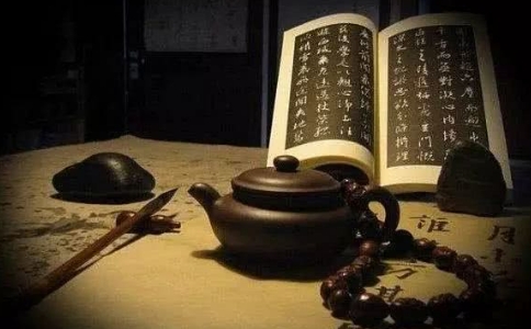 弘恩法師：在家弟子如何才能抵制住誘惑、嚴(yán)持戒律？